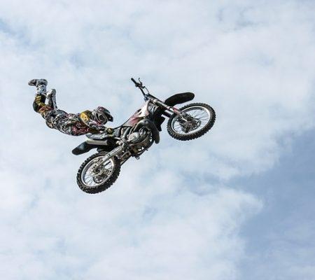 biker-384921_640 biker-384921_640